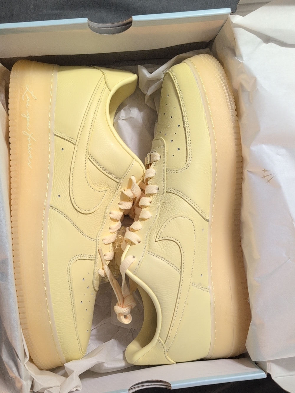 Pale Yellow Leather Low-Top Sneakers